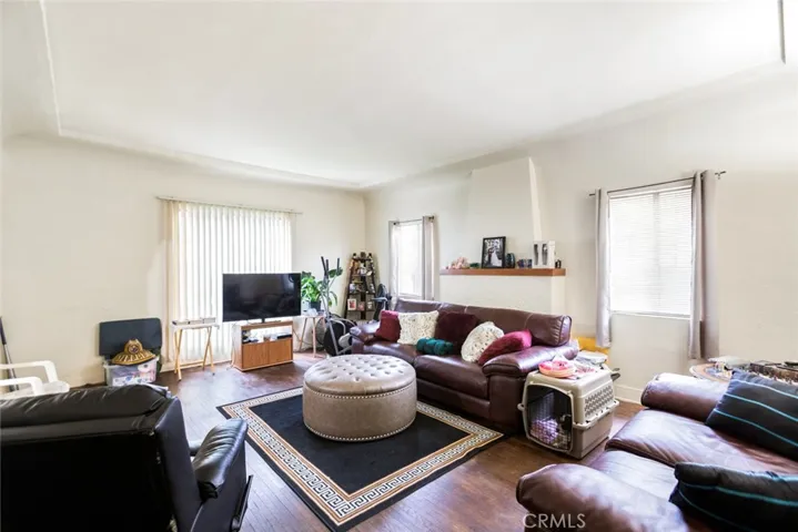 715 W 104th Place, Los Angeles, California 90044