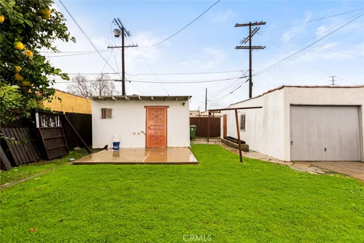 715 W 104th Place, Los Angeles, California 90044