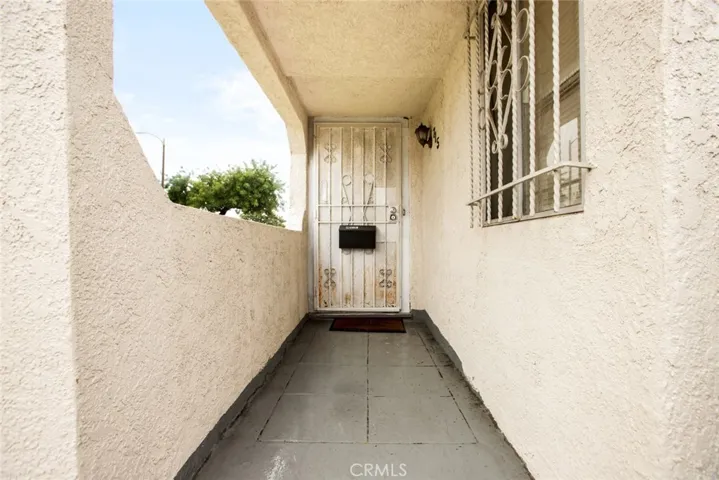 715 W 104th Place, Los Angeles, California 90044