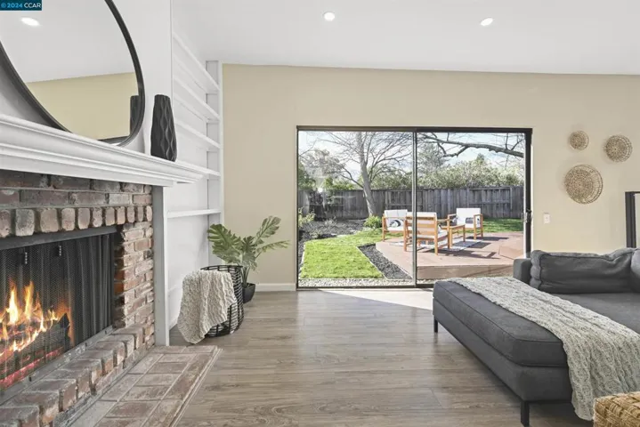 601 Tarrytown Ct., Walnut Creek, California 94598