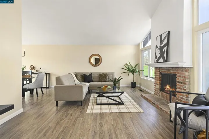 601 Tarrytown Ct., Walnut Creek, California 94598
