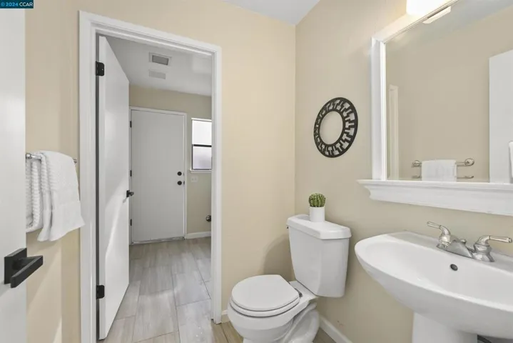 601 Tarrytown Ct., Walnut Creek, California 94598