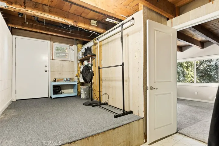 Laundry room space