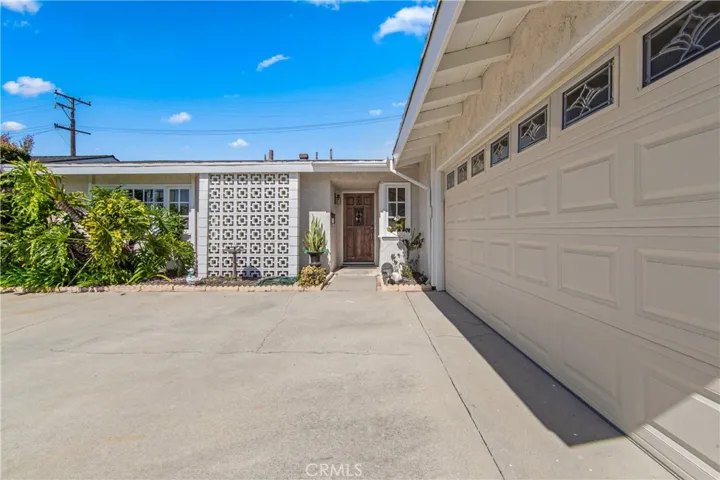 6881 Stanford Avenue, Garden Grove, California 92845