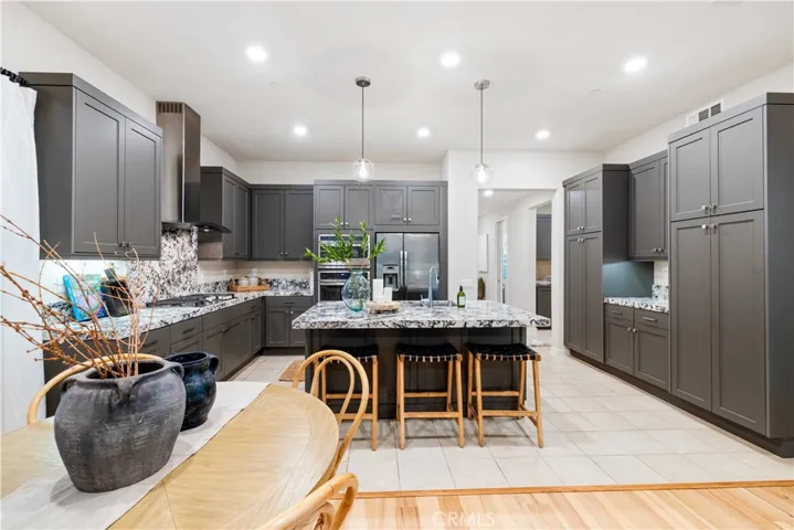 191 Frame, Irvine, California 92618