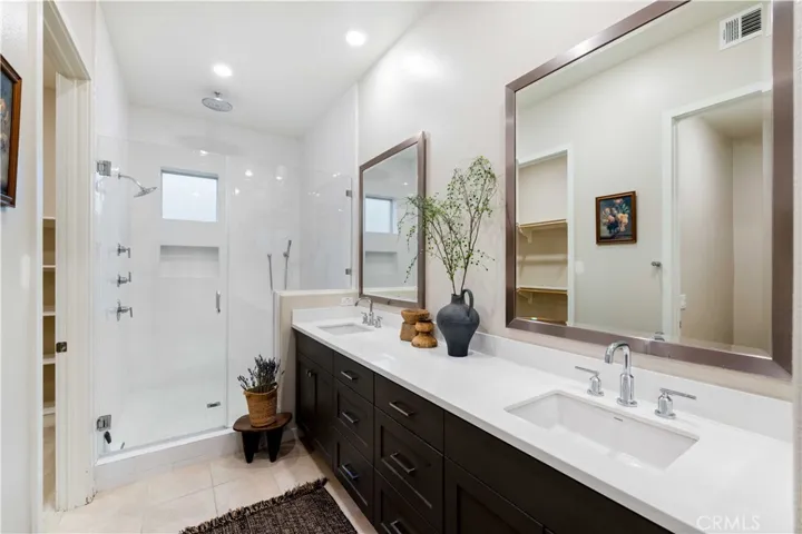 191 Frame, Irvine, California 92618
