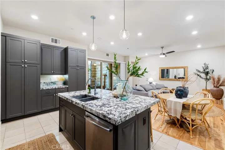 191 Frame, Irvine, California 92618