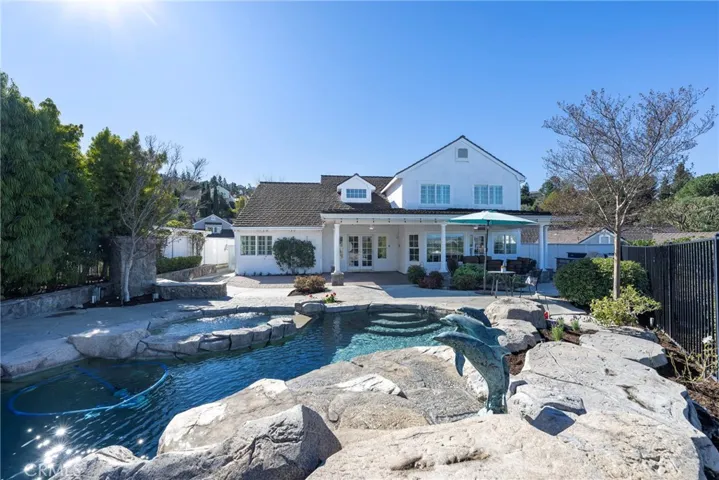 560 S Weymouth Court, Anaheim Hills, California 92807