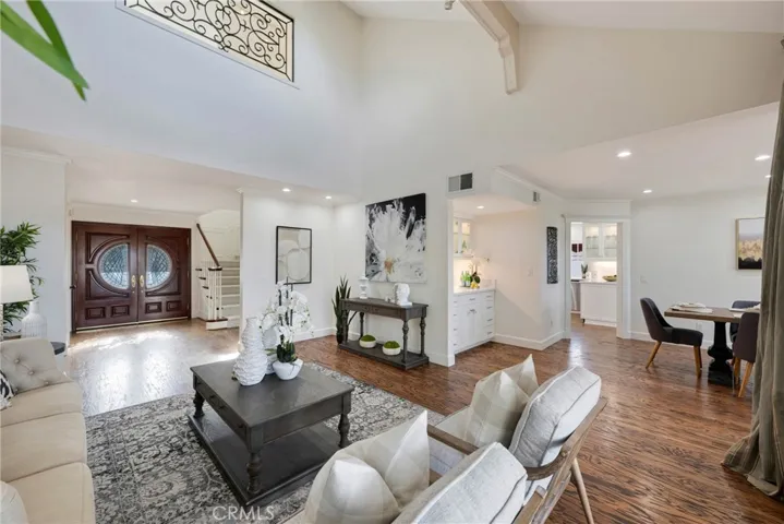 560 S Weymouth Court, Anaheim Hills, California 92807