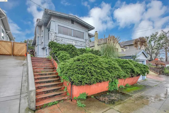, Oakland, California 94601