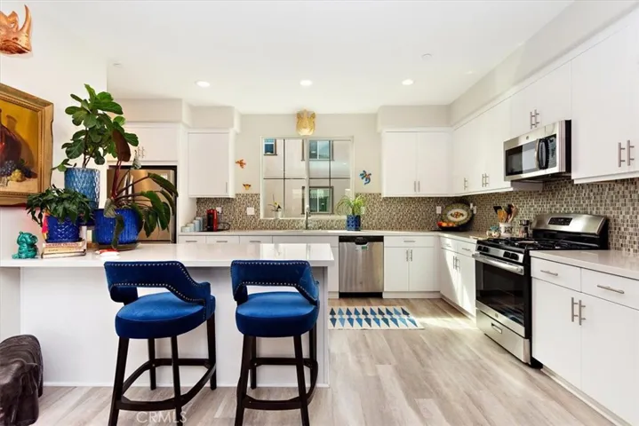 45763 Via Nubes, Temecula, California 92592