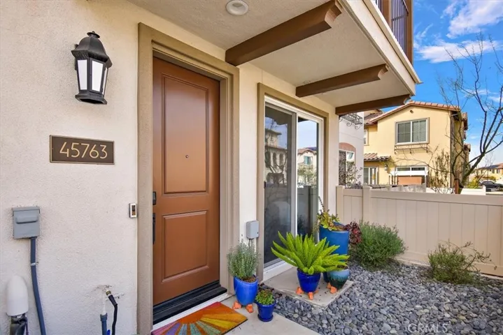 45763 Via Nubes, Temecula, California 92592