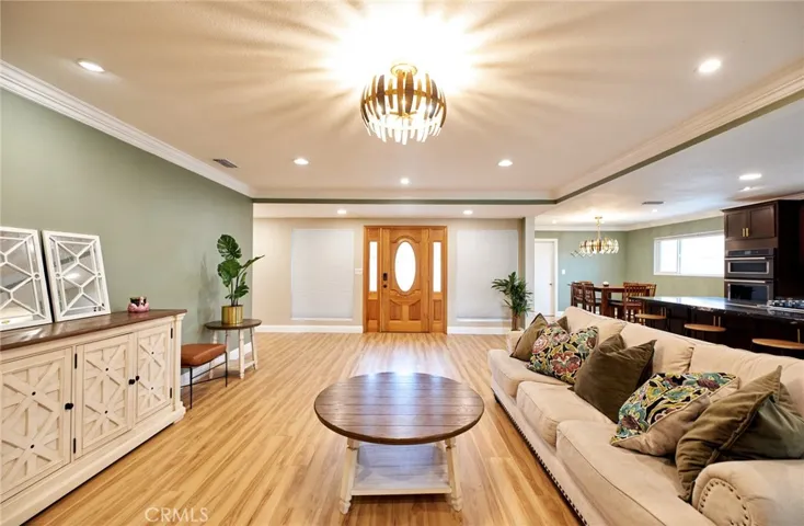 1344 Winn Drive, Upland, California 91786