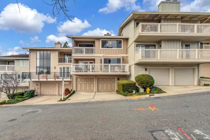 14663 Fieldstone Drive, Saratoga, California 95070