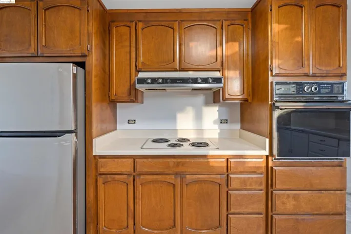 2880 Andrade Ave, Richmond, California 94804