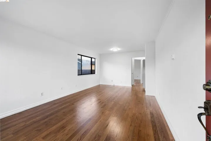 2880 Andrade Ave, Richmond, California 94804