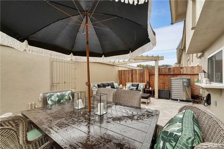 10216 Black River Court, Fountain Valley, California 92708