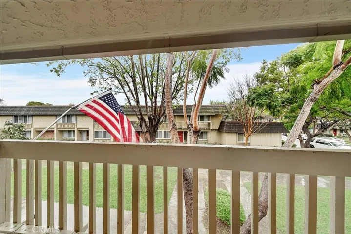 10216 Black River Court, Fountain Valley, California 92708