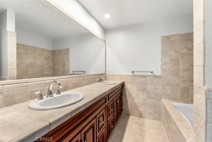 5269 E Rural Ridge Circle, Anaheim Hills, California 92807