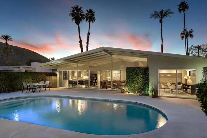 Classic Mid-Century Residence