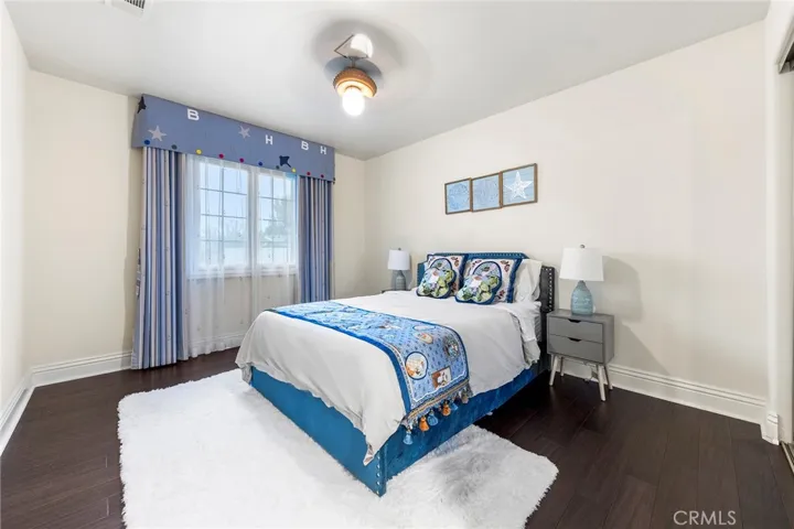 2nd Floor room