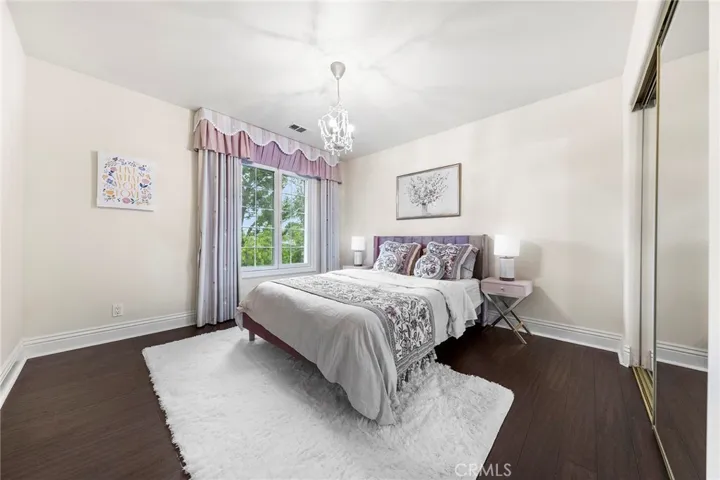 2nd Floor room