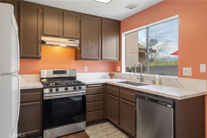 257 Elderberry Street, La Verne, California 91750