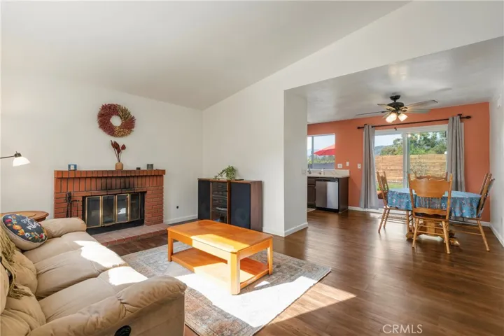257 Elderberry Street, La Verne, California 91750