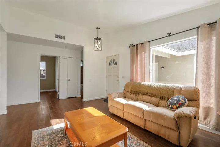 257 Elderberry Street, La Verne, California 91750