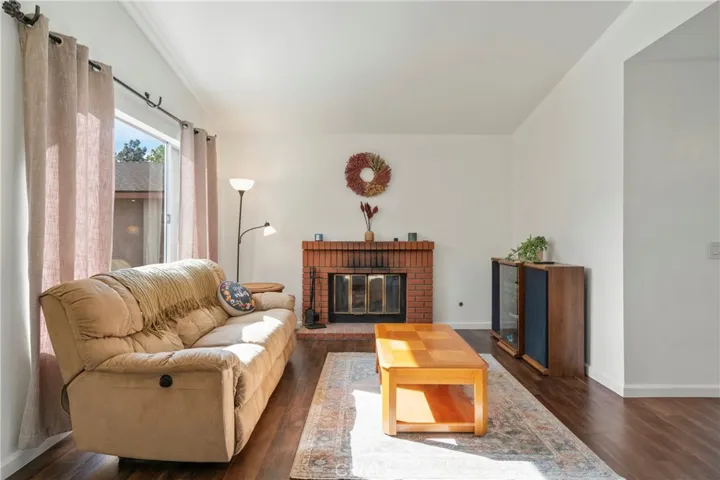 257 Elderberry Street, La Verne, California 91750