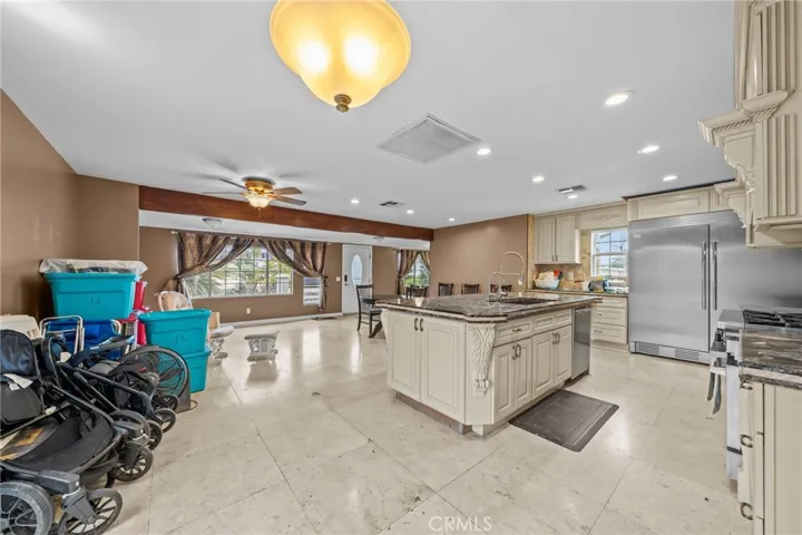 12252 Custer Street, Yucaipa, California 92399