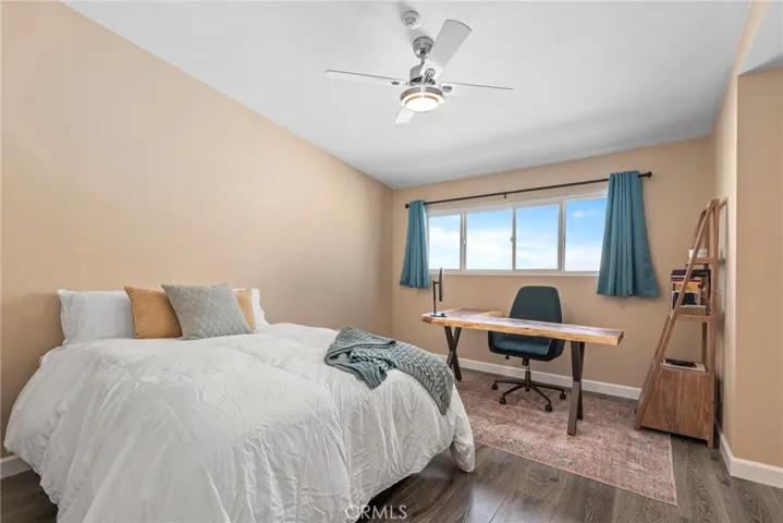 609 Meyer Lane 17, Redondo Beach, California 90278