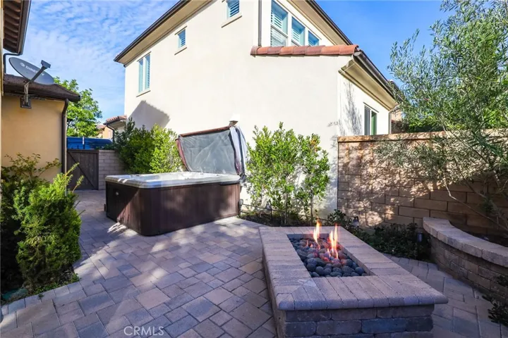 20 Clover, Lake Forest, California 92630