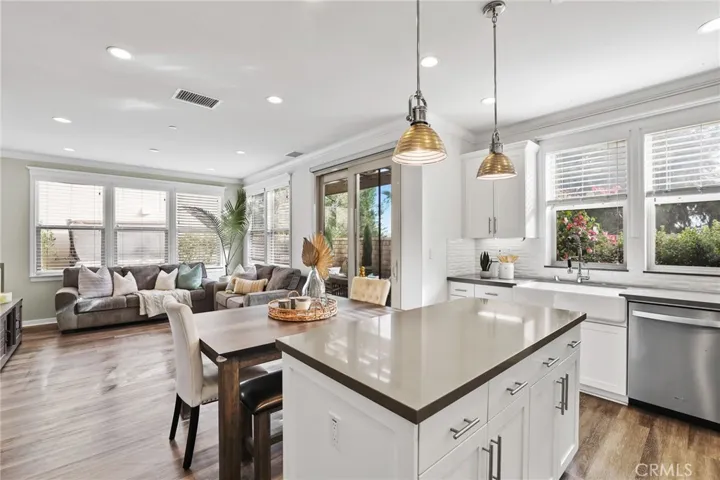 20 Clover, Lake Forest, California 92630