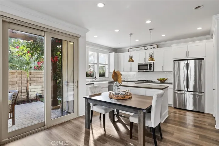 20 Clover, Lake Forest, California 92630
