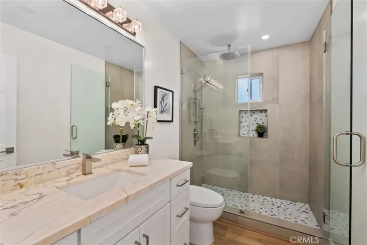 Third Full bathroom upstairs!
