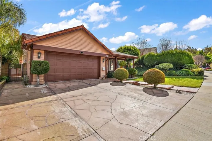 12 Rainbow Ridge Road, Phillips Ranch, California 91766