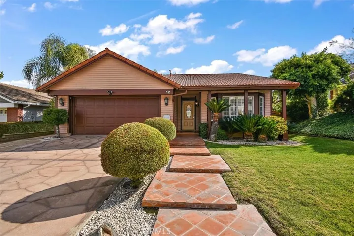12 Rainbow Ridge Road, Phillips Ranch, California 91766