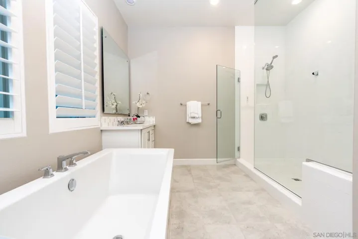 Primary Bath/Spa