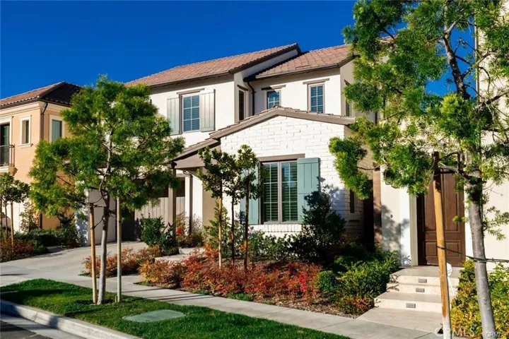 274 Oceano, Irvine, California 92602