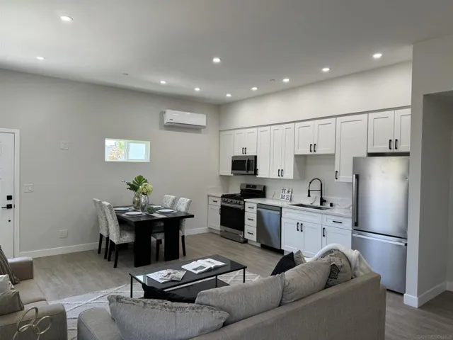 1064 11th Street, Imperial Beach, California 91932