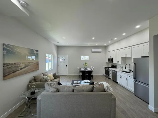 1064 11th Street, Imperial Beach, California 91932