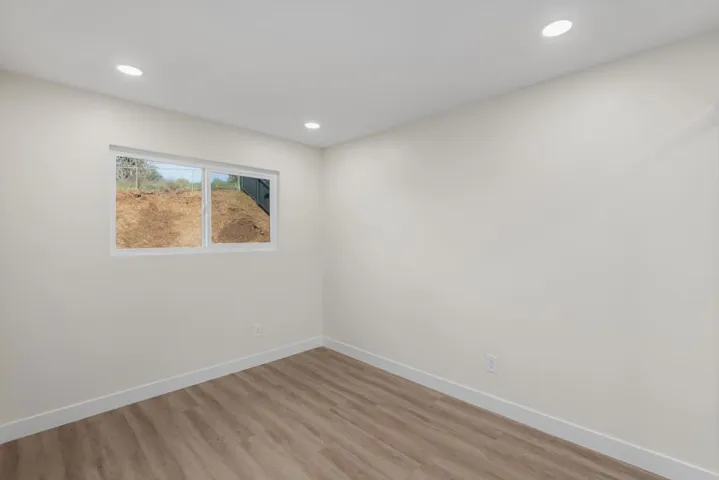 410 Gail Drive, Vista, California 92084