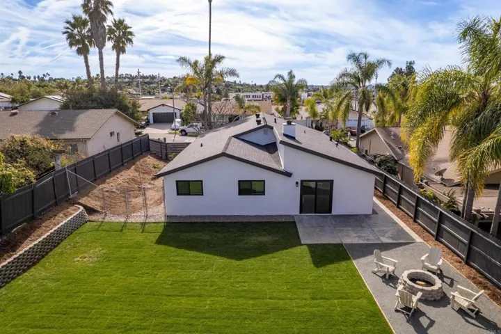 410 Gail Drive, Vista, California 92084