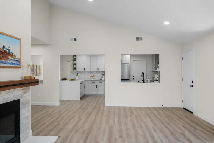 410 Gail Drive, Vista, California 92084