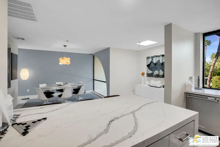 240 W Stevens Road, Palm Springs, California 92262