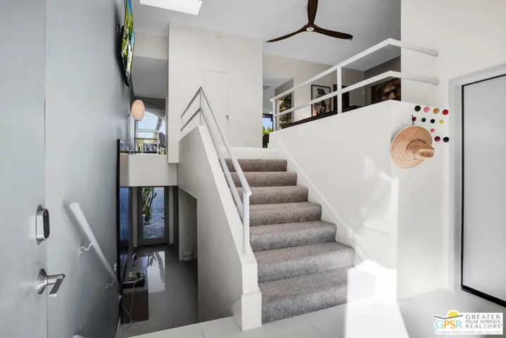 Mid level foyer