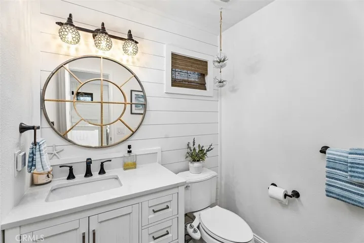 Downstairs half bathroom