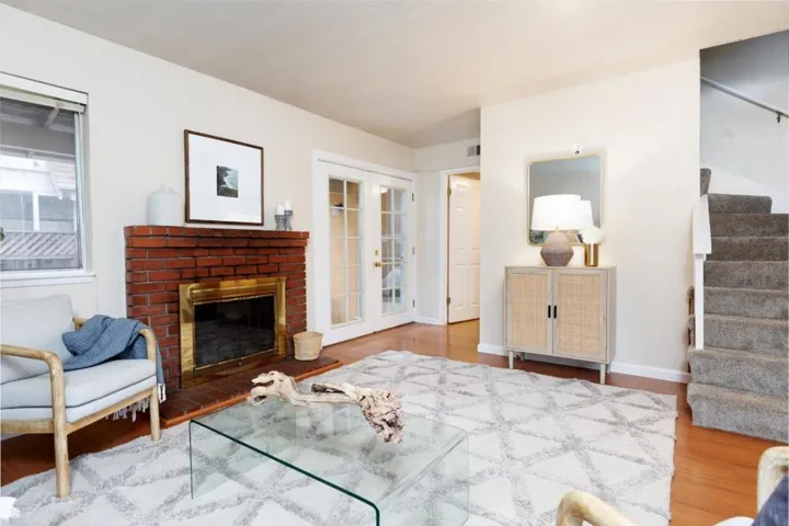 245 Spreckels Drive, Aptos, California 95003
