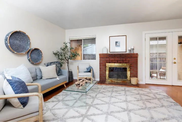 245 Spreckels Drive, Aptos, California 95003